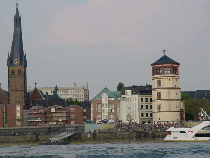 Hotel Paris Düsseldorf Exteriör bild